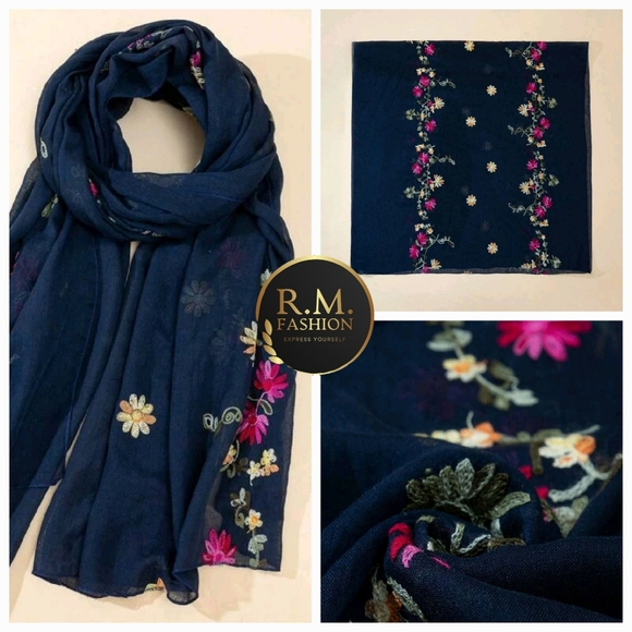 Elegant Flower Long Shawl - Picture 3 of 4